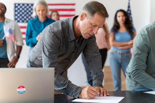 Jurisdictional Tutors in CA and NY Emphasize Targeted Support