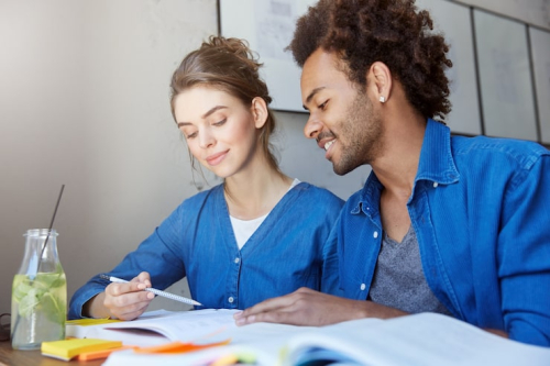Tutor-Led Study Plans Emphasize Confidence and Clarity