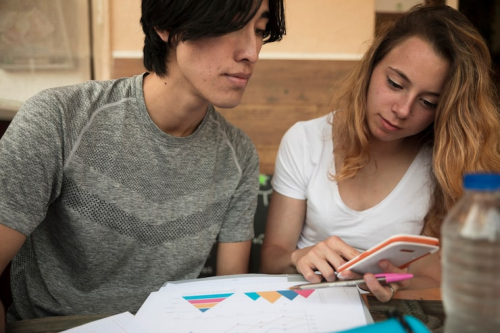 Students Turn to Personalized Coaching Over Lecture-Based Courses