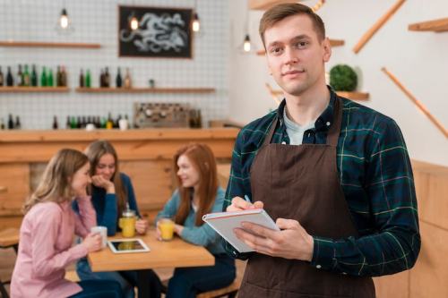 Tutors Fill Gaps Left by Commercial Bar Courses