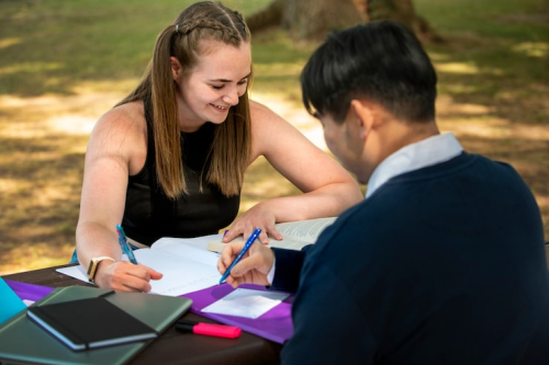 Law School Alumni Embrace Structured Tutoring for Retakes